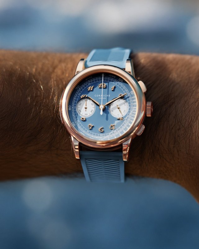 コーニッシュが爽やかなブルーダイヤルの限定モデル「Heritage Chronograph Visage Limited Edition」を発売