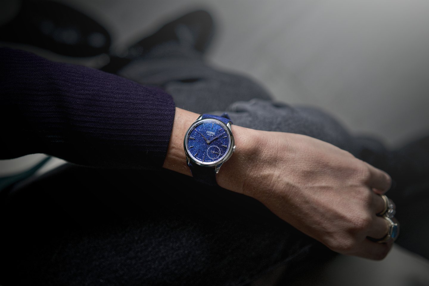 チャペック「アンタークティックS アイスクラウド」 & 「プロムナードミッドナイトパール」~MOP真珠層(ナクレ)が拓く新たな表情