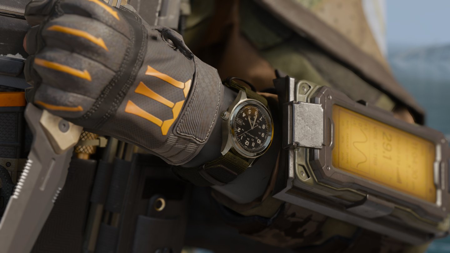 ハミルトン ✖『CALL OF DUTY®』がコラボレーションした「カーキ フィールド オート」が誕生~リアルとバーチャルが交錯する限定モデル