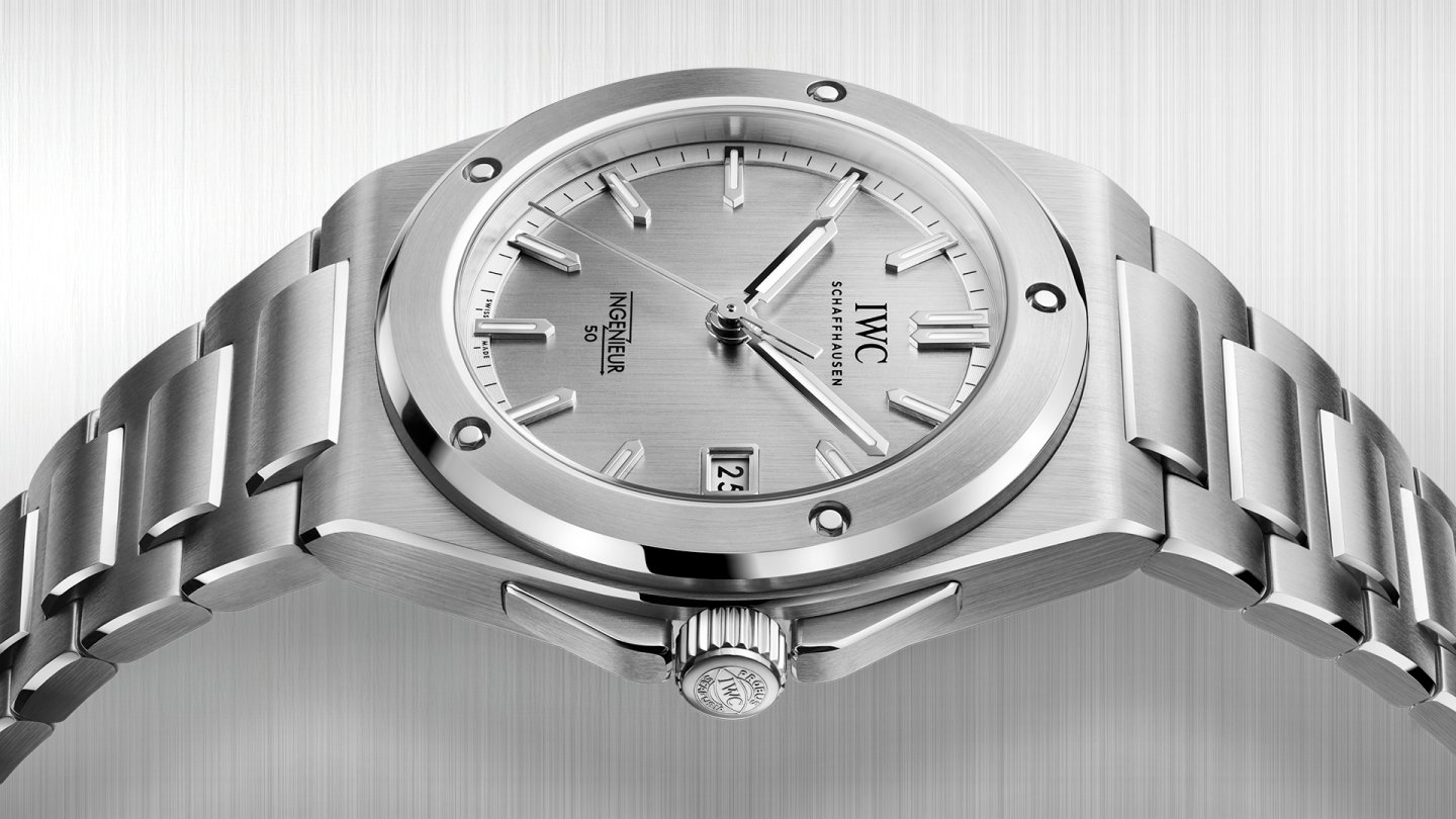 IWCシャフハウゼンが、「インヂュニア SL」 50周年を記念して2つの限定モデルを発表~ジェラルド・ジェンタが手掛けた記念碑的名作の半世紀