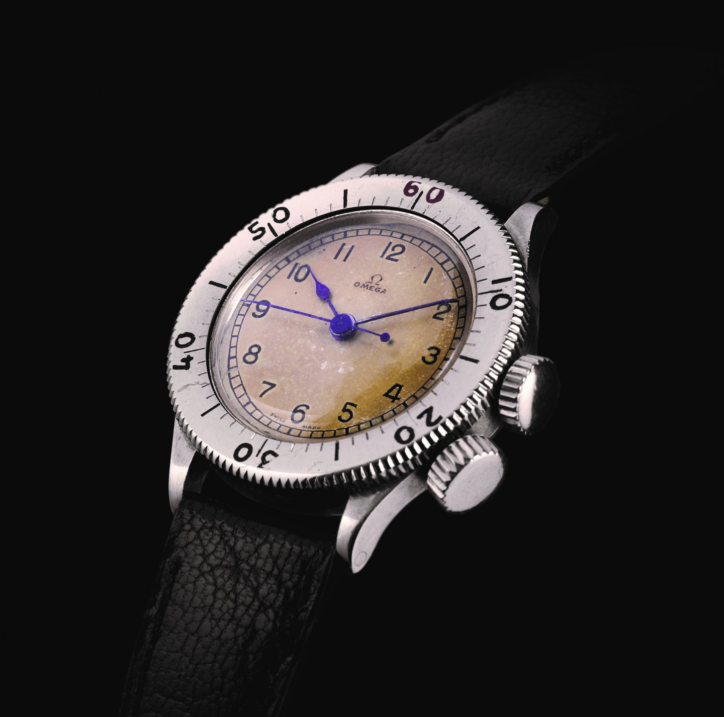 オメガ : 9月9日全国公開の映画『ダンケルク』 英国空軍 戦闘機パイロット役のトム･ハーディがオメガの時計を着用