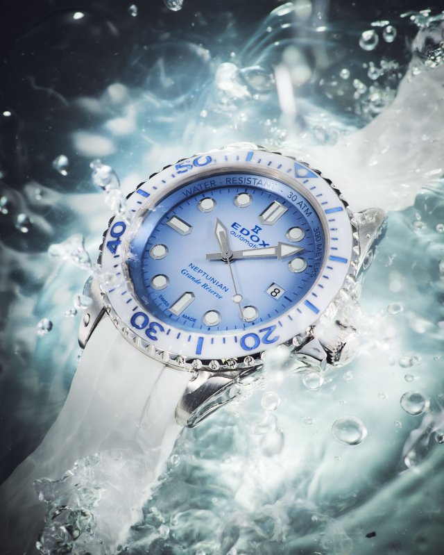エドックスの小径・ロングパワーリザーブ・ラバーストラップ仕様の「ネプチュニアン」日本限定モデルがインターナショナルコレクションに追加