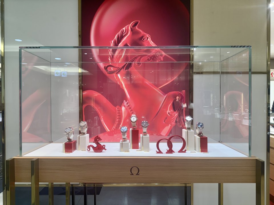 オメガショップ「 日本橋高島屋」と「TANAKA ウォッチギャラリー 久屋