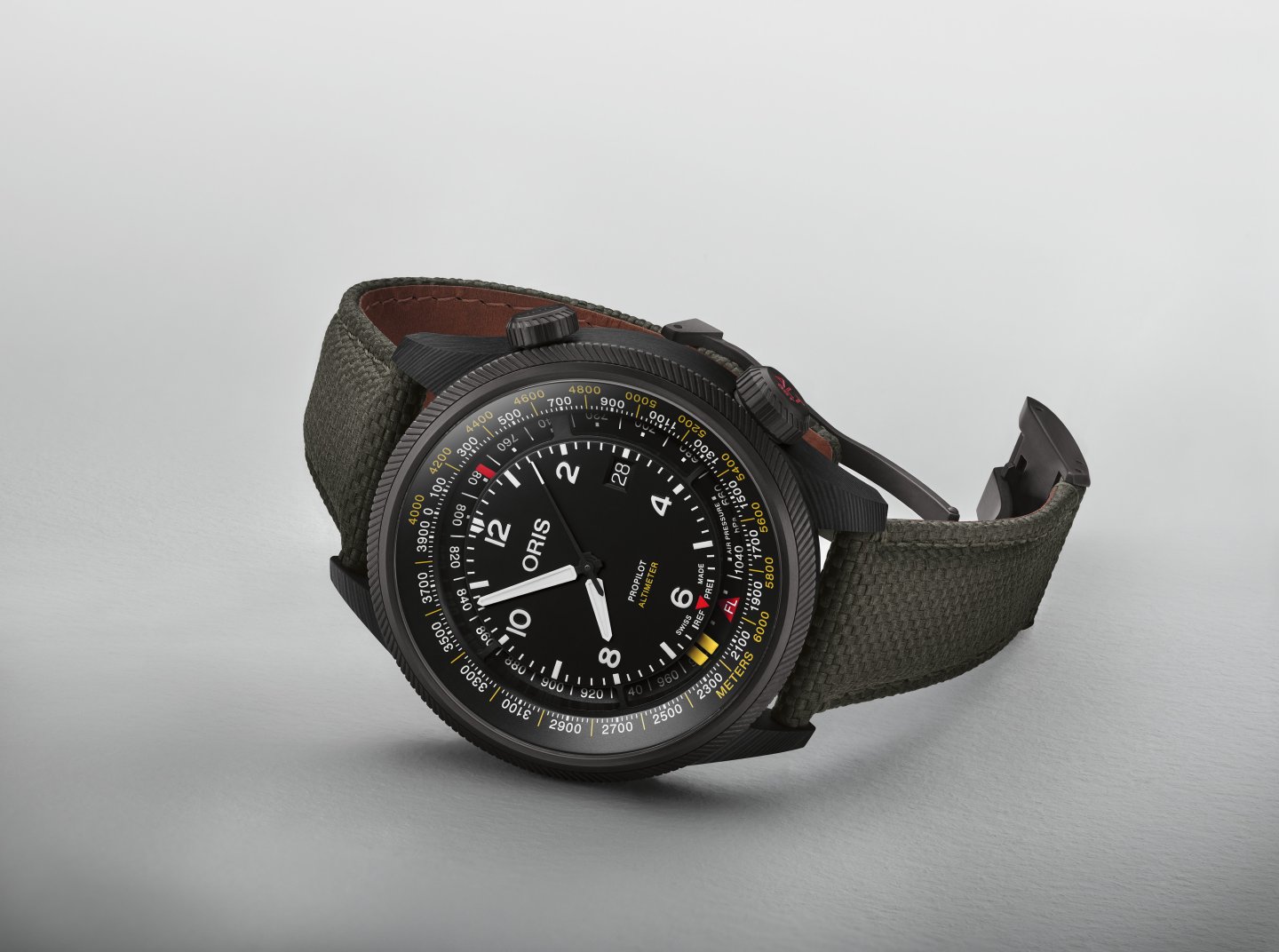 オリス「プロパイロット アルティメーター」～世界初で唯一の高度計付 自動巻き機械式時計