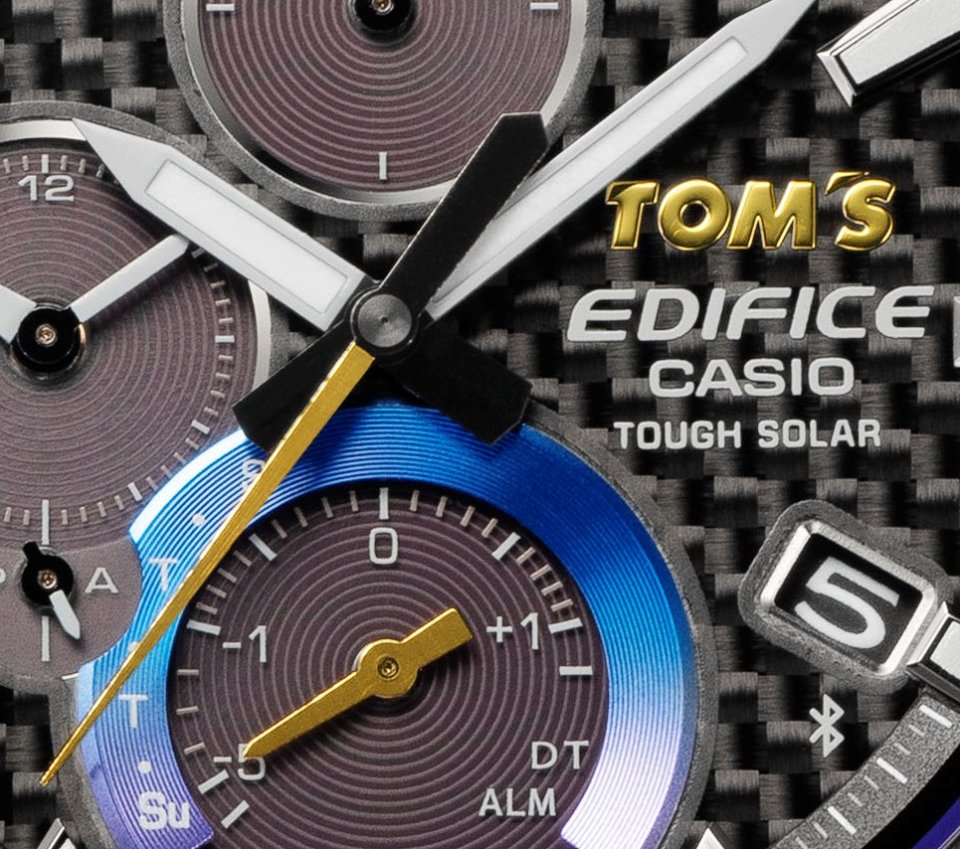 カシオ “EDIFICE”が ラグジュアリースポーツカーをイメージした「TOM'S