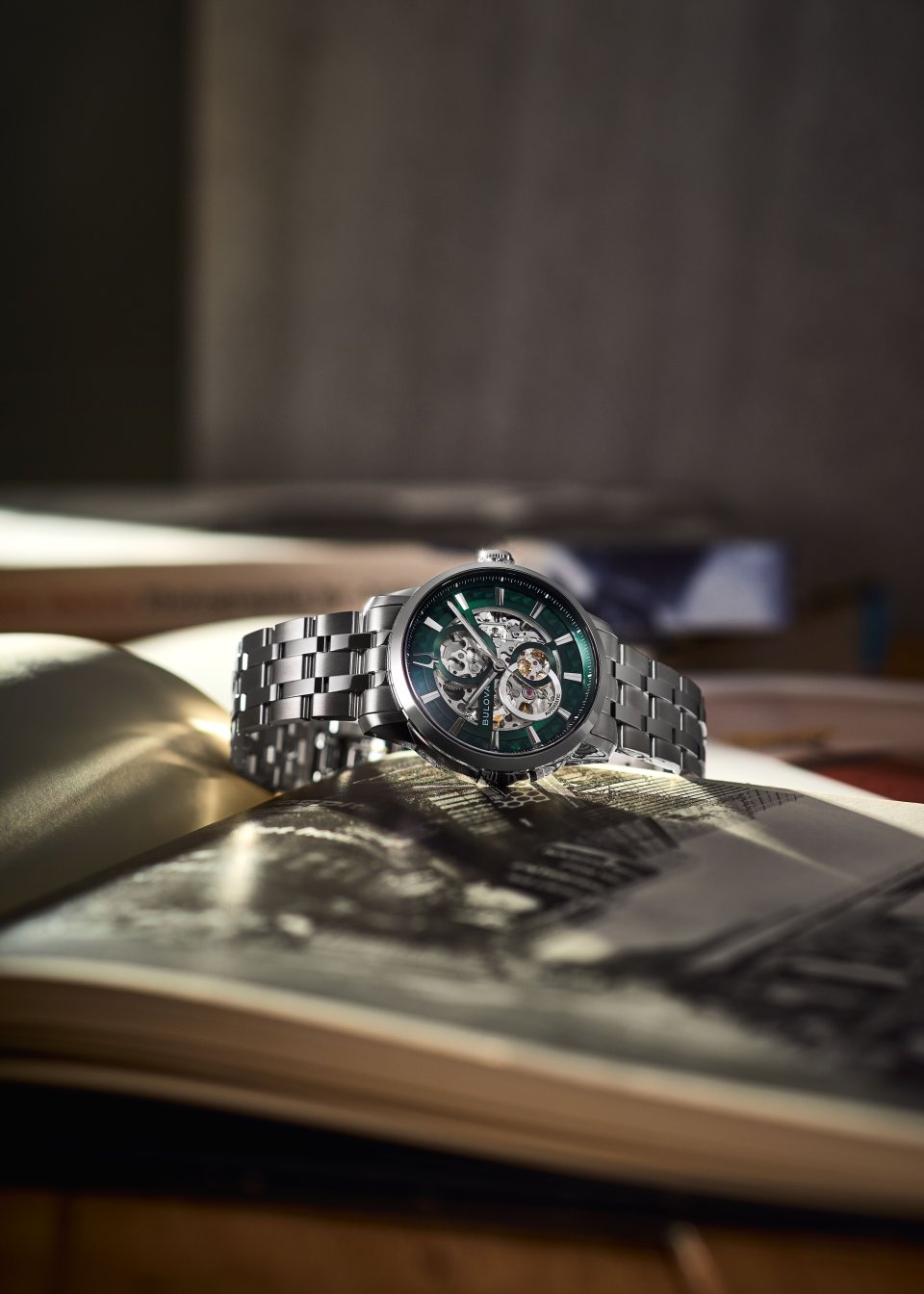 ブローバより「クラシック サットン」を 40mmにサイズダウンした小径