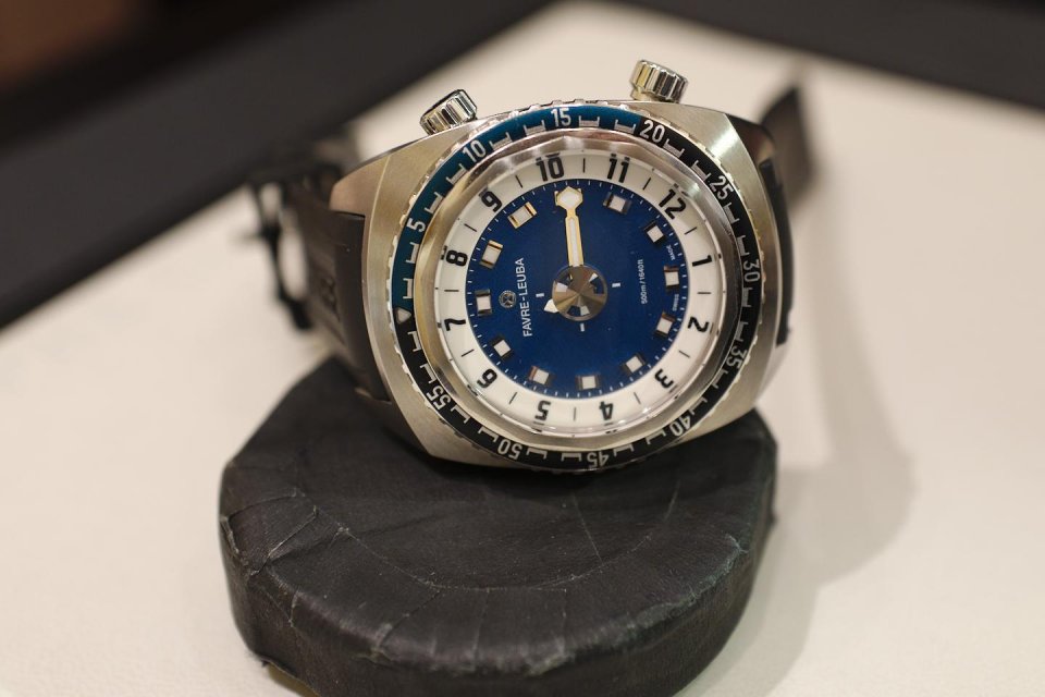 超美品!ファーブル ルーバ レイダーハープーン 42mm