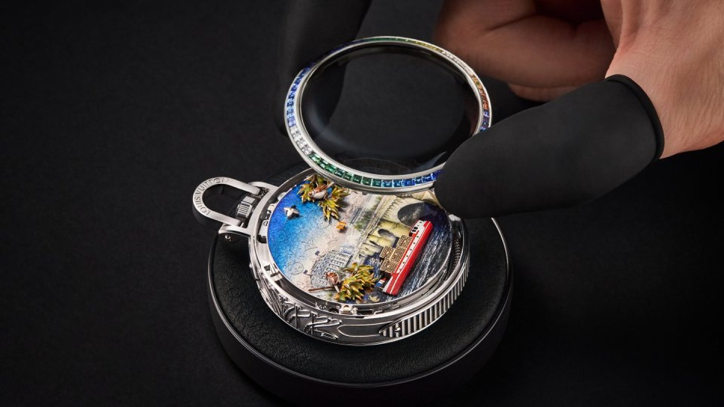 ルイ·ヴィトンが新作ポケットウォッチ「エスカル·オ·ポンヌフ」を発表～Escales autour du Monde Escale au Pont-Neuf Pocket Watch