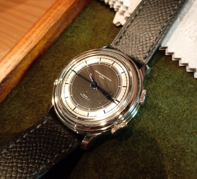 二人の時計愛好家が、新ブランド"ターシャム・クィッド・ウォッチ・トウキョウ”を設立し初のモデル、手巻きのアラームウォッチ「Model R」 を発表