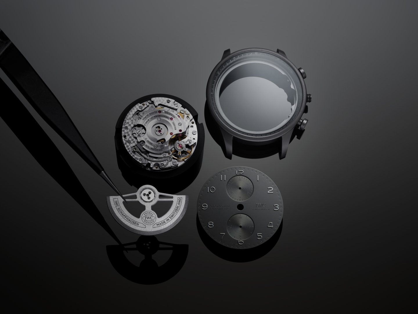 IWCシャフハウゼン「ポルトギーゼ・クロノグラフ セラタニウム®」～セラタニウム®を用いたオールブラック仕様で 新たなダークの領域へ