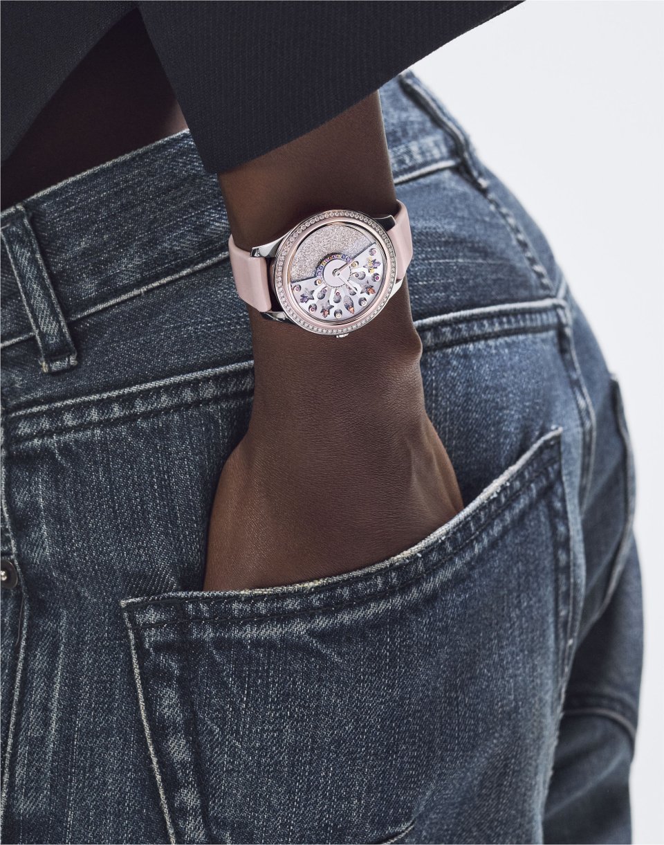 クリスチャン・ディオール【DIOR TIMEPIECES】より「ディオール