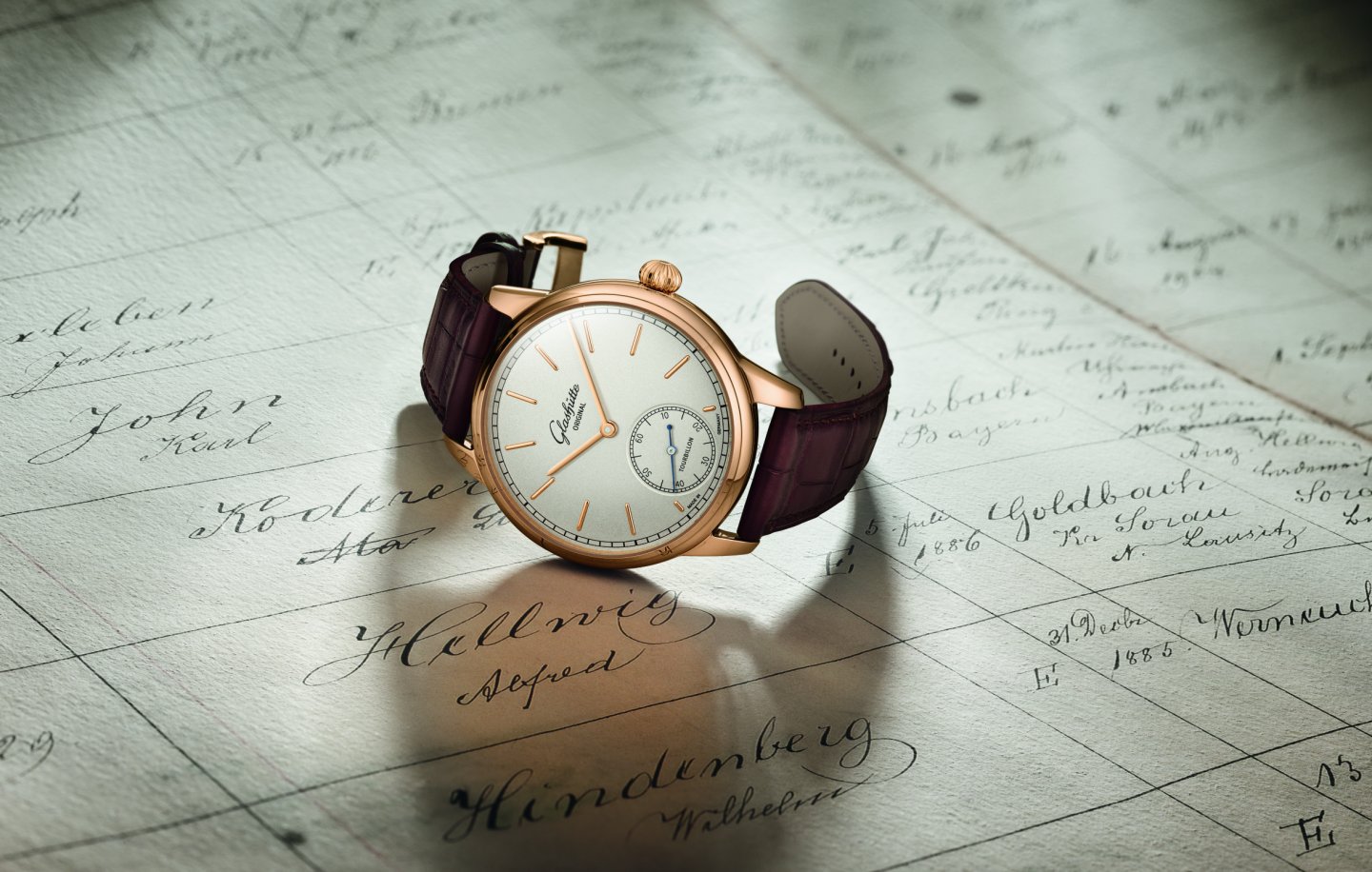 グラスヒュッテの時計製造技術を育成した天才へのオマージュ、アルフレッド・ヘルヴィグ トゥールビヨン 1920 - リミテッド・エディション