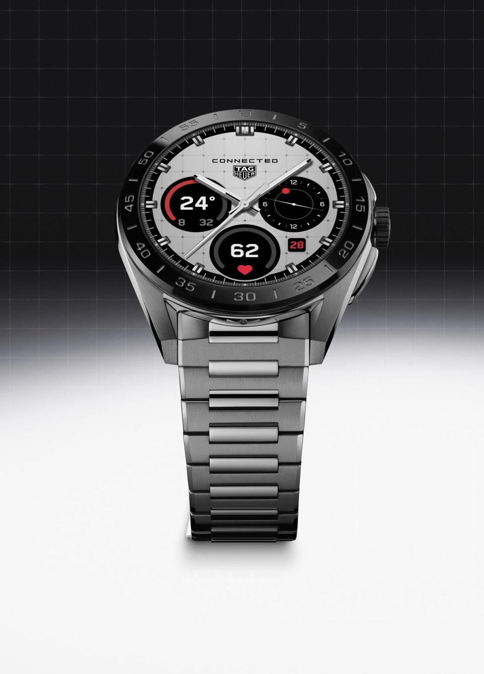 タグ・ホイヤーコネクテッド　金属ベルト タグ・ホイヤー コネクテッド メタルバンドモデル入荷しました