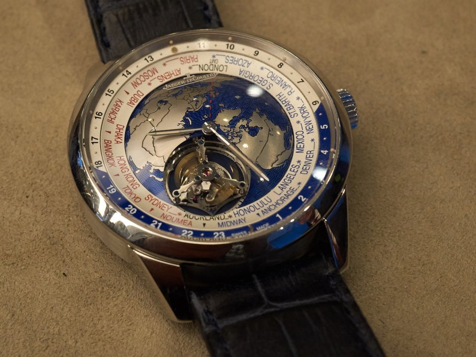 腕時計トゥールビヨン ワールドタイム エナメル文字盤
