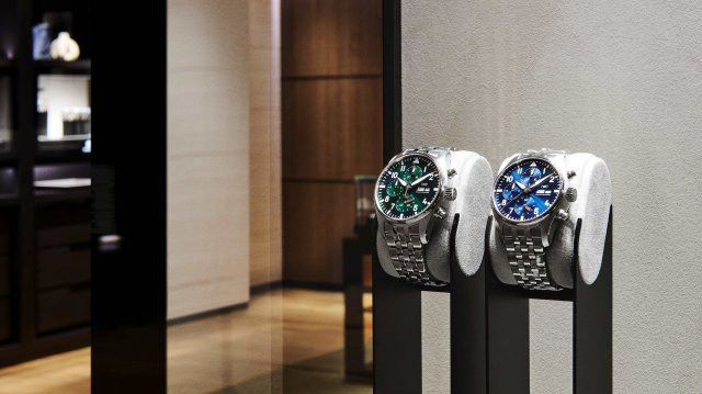 IWCシャフハウゼン、IWC銀座三越ブティックをリニューアルオープン