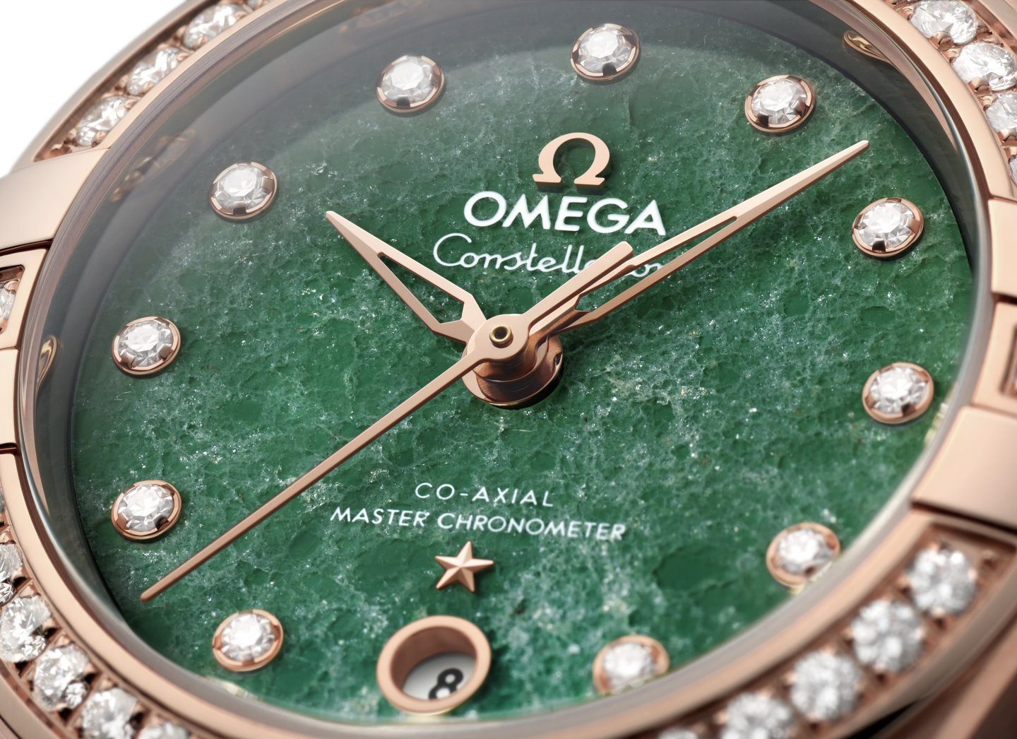 オメガ2022新作「コンステレーション アヴェンチュリン」～自然が作り出したダイアルに彩られたスイス製時計の傑作