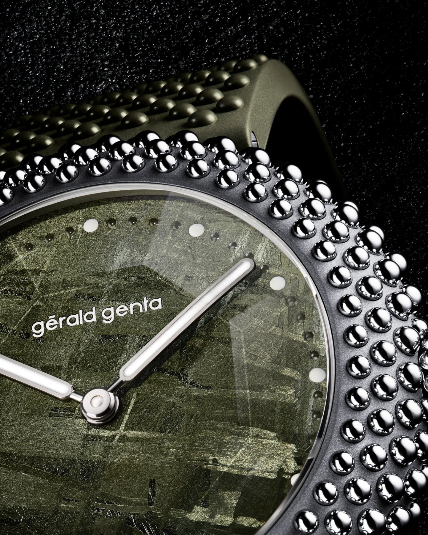 ジェラルド･ジェンタの｢ジェンティッシマ ウルサン｣コレクションに、41mmの2つの大胆な新作が登場～ブルーとグリーンのメテオライトダイアルが、その魅力をさらに増幅