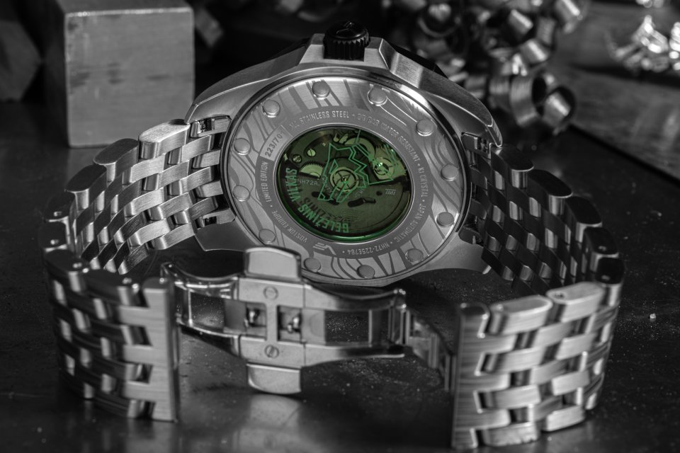 VOSTOK EUROPEから世界限定701本の「アイアンウルフ」～ジェイアール