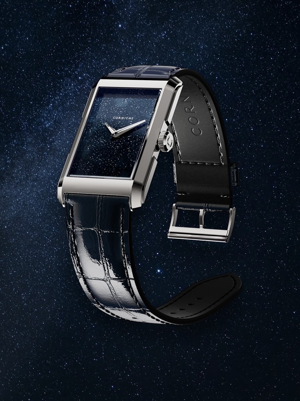 コーニッシュがブランド初となるレクタングルケース「Visionnaire