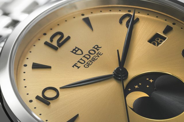 「チューダー 1926 ルナ」を発表～ブランド初となるムーンフェイズ表示機能を搭載