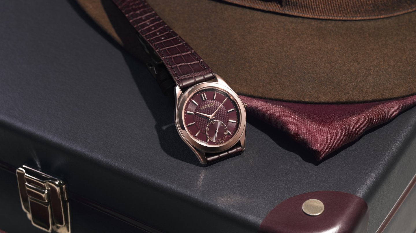 『シチズン エコ・ドライブ ワン』より、エレガントなカラーの2種の限定モデル発売～超薄型ケースにスモールセコンドを備えたクラシカルなデザイン