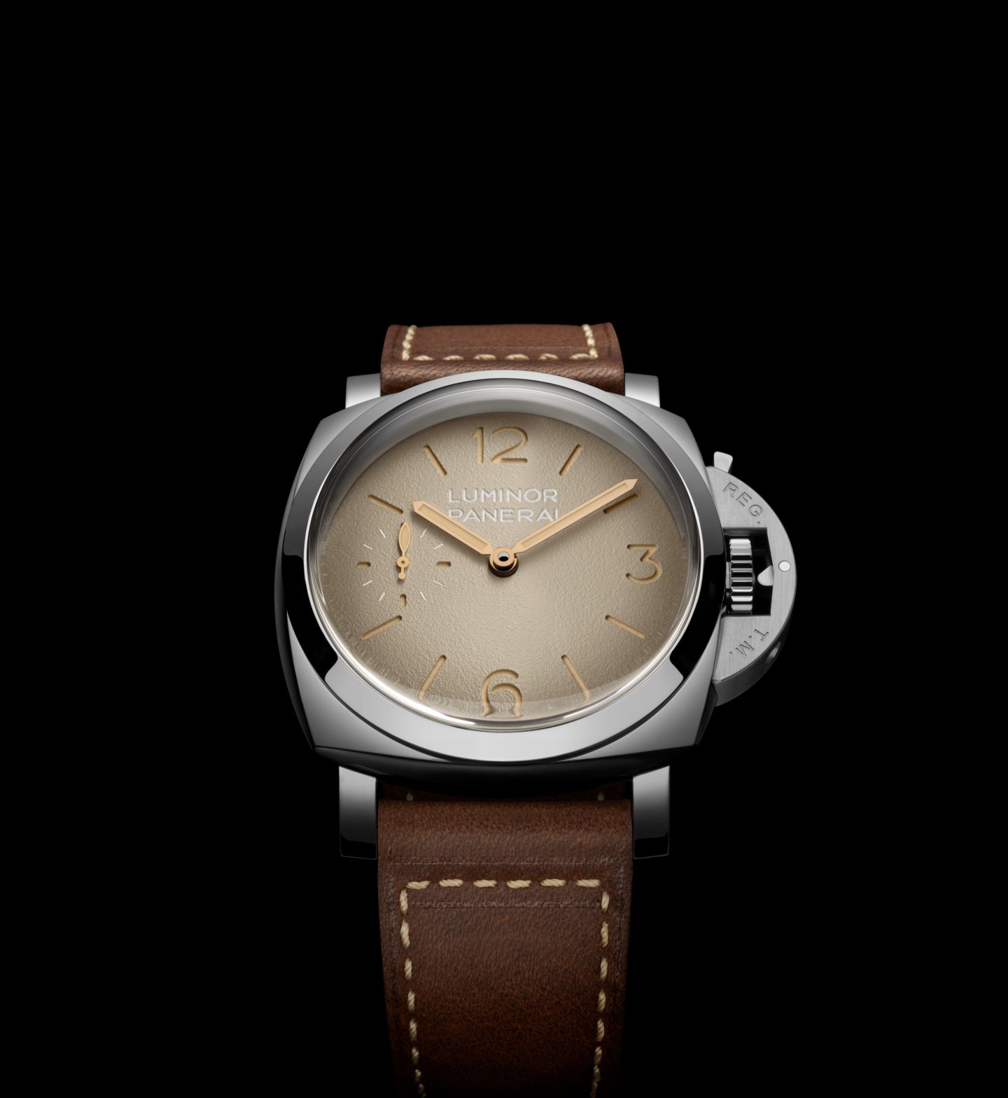 パネライ、イタリア海軍のために設計した初期のルミノールウォッチを再解釈「Luminor PAM01735」 and 「Luminor Forged Titanium PAM01629」