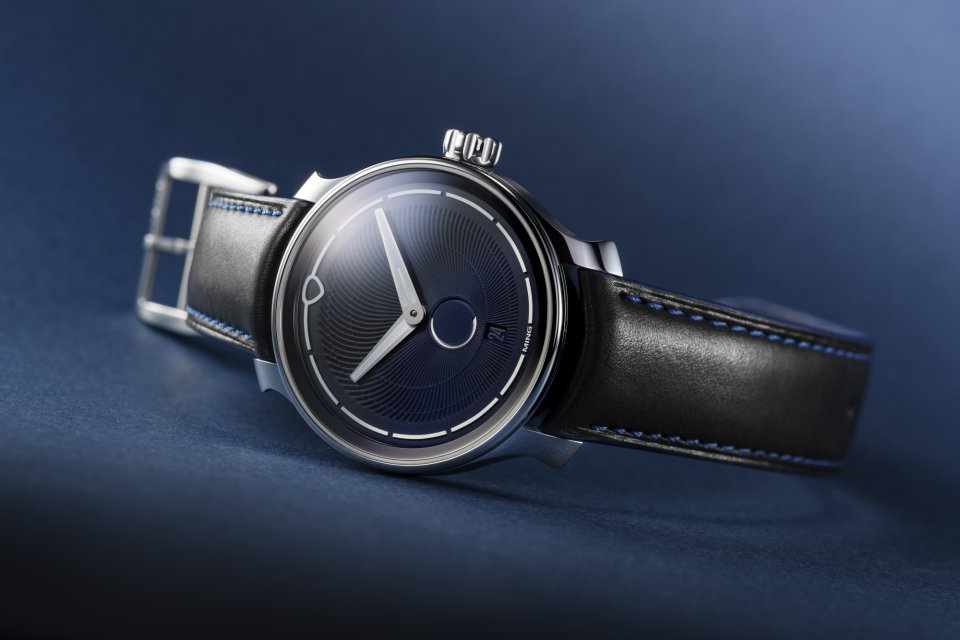 Dior 腕時計 定価50万 クロノグラフ 早い者勝ち