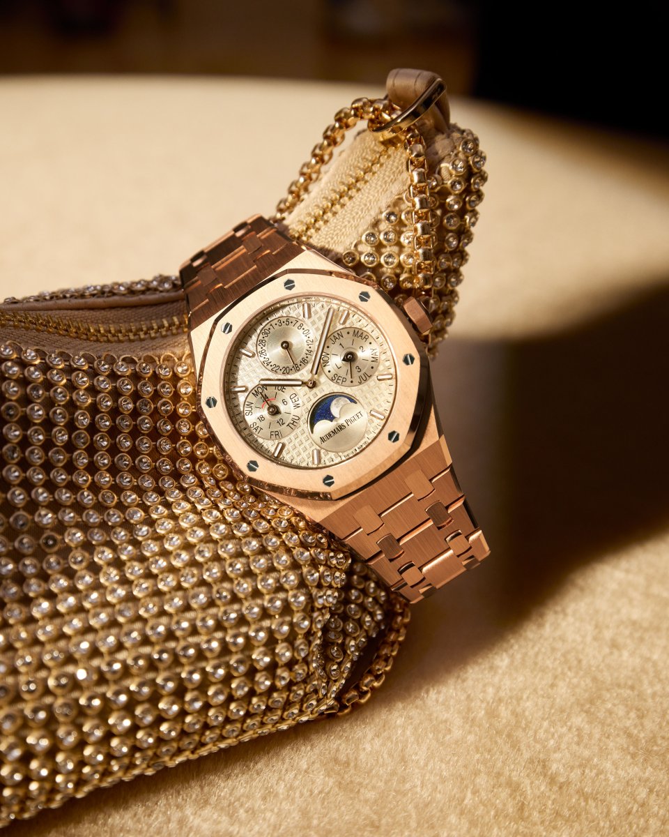 新品 Audemars オーデマピゲ ロイヤルオーク 専用カタログ 2023年 オーデマ ピゲ新作 ロイヤル オーク オートマティック