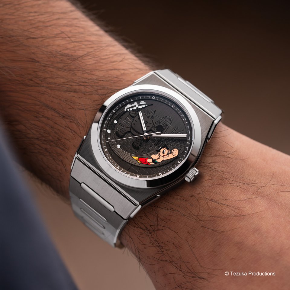 ルイ・エラール、「2340 コレクション」でAstro Boy（鉄腕アトム）と