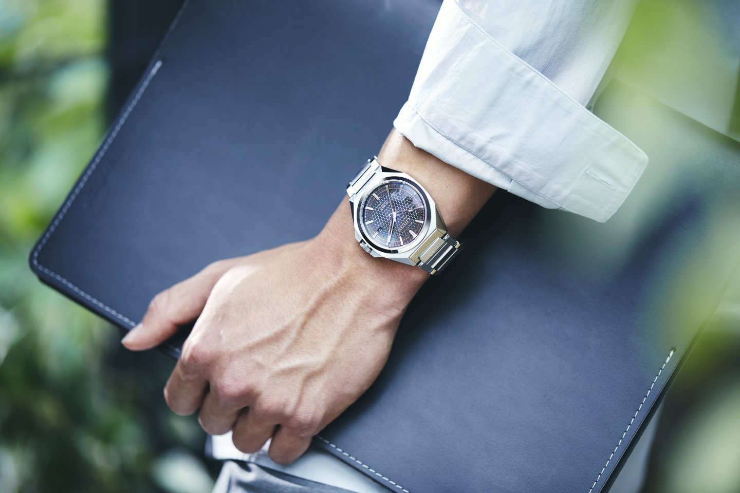 『シチズン シリーズエイト』より 3機種 8モデルが８月３⽇発売～モダン・スポーティデザインの機械式時計。実機画像＋インプレッション付