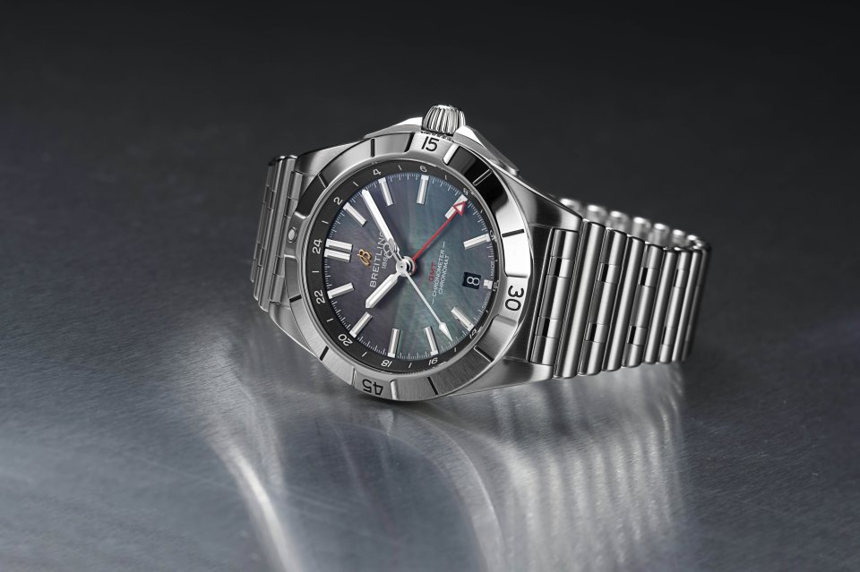 ブライトリング「クロノマット GMT 日本限定モデル」を発表～現代の