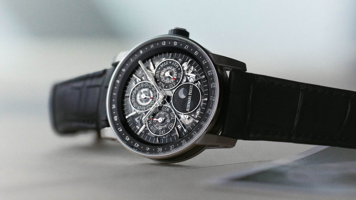 オーデマ ピゲ 2026年新作 ⑫ 新世代パーペチュアルカレンダー オープンワーク ムーブメント、キャリバー7139搭載の「CODE 11.59 バイ オーデマ ピゲ パーペチュアルカレンダー オープンワーク」＆「ロイヤル オーク パーペチュアルカレンダ」