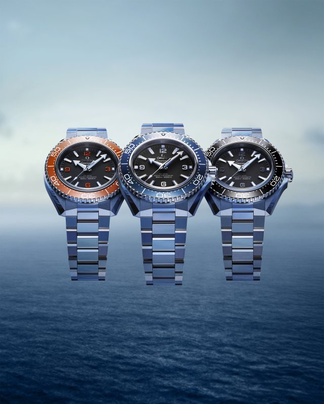 オメガ「プラネットオーシャン」第4世代を発表～3種類のウォッチヘッドに組み合わせ可能なブレスレットやストラップを備えた 全7モデルの新作