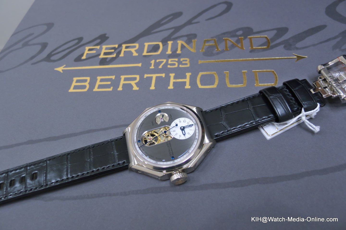 ショパール： ジュネーブ時計グランプリ 大賞 受賞作品 Ferdinand Berthoud FB1 実機ミニレビュー