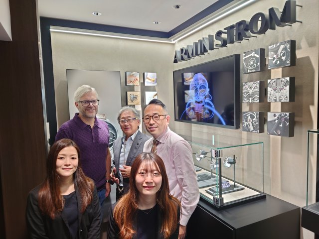 アーミン・シュトローム【ARMIN STROM】　HEAD OF SALES：SEBASTIAN MARTEM　