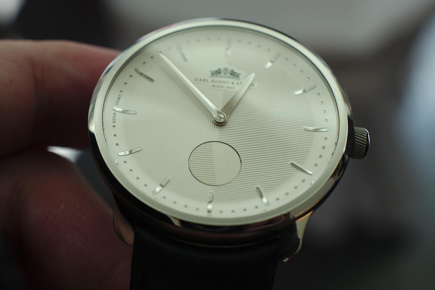 ウィーンのエレガンスとスイスの精密性の融合 オーストリアの時計ブランド『Carl Suchy & Söhne （カール・スッキー & ゾーネ）』 ⽇本初上陸