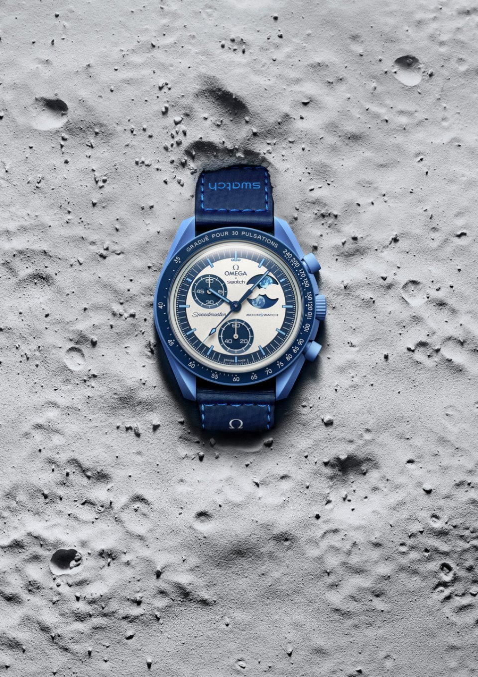 スウォッチ Bioceramic MOONSWATCHに今年最初のスー パーブルームーンと夏の祭りを祝うモデル「MISSION TO THE  SUPER BLUEMOONPHASE」が登場 | NEWS | WatchMediaOnline(ウォッチ・メディア・オンライン) 時計情報サイト