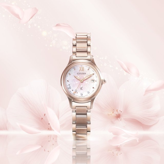 「シチズン クロスシー」⼈気のhikari コレクションから、桜の花の繊細な美しさを表現したSAKURA 限定モデルが登場