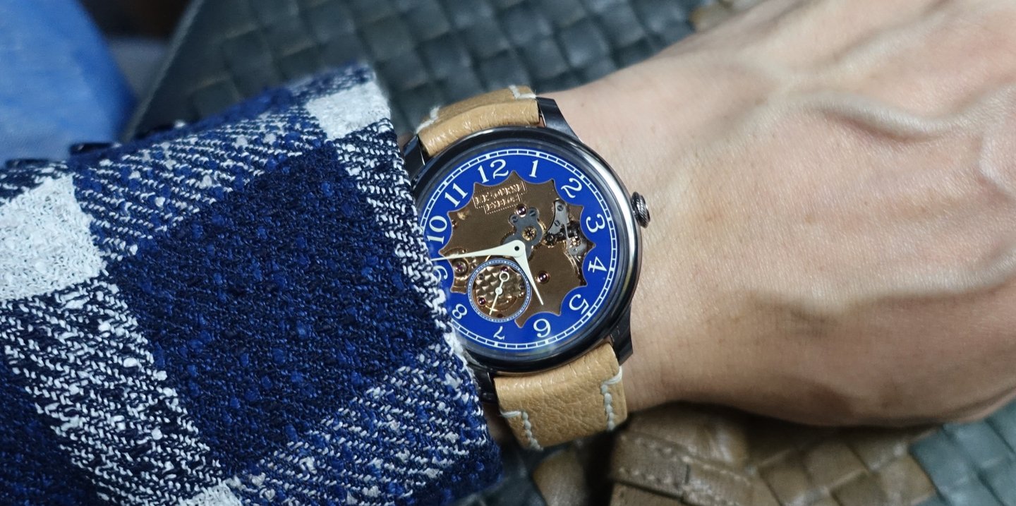 Chronometre Bleu "Byblos"