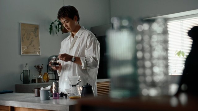 ゼニス「クロノマスター ソロ スポーツ」キャンペーンビデオを公開～ブランドアンバサダーの竹内涼真と愛犬が共演