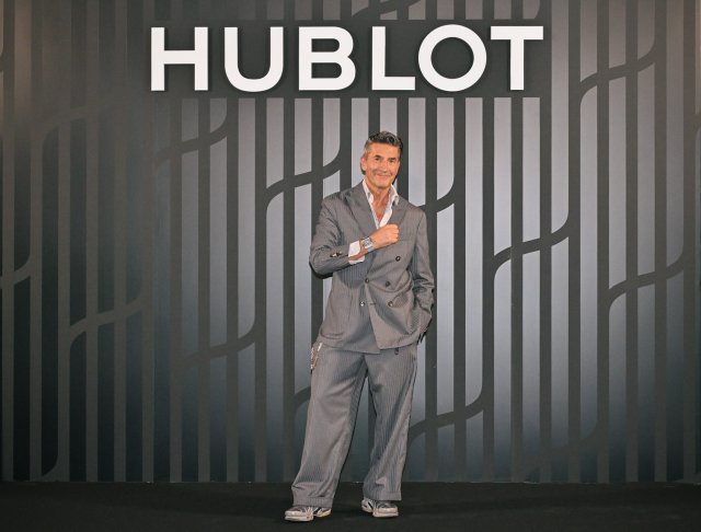 「HUBLOT NIGHT」ゲスト・レポート1⃣ パンツェッタ・ジローラモ～「スピリット オブ ビッグ・バン チタニウム コールブルー」着用
