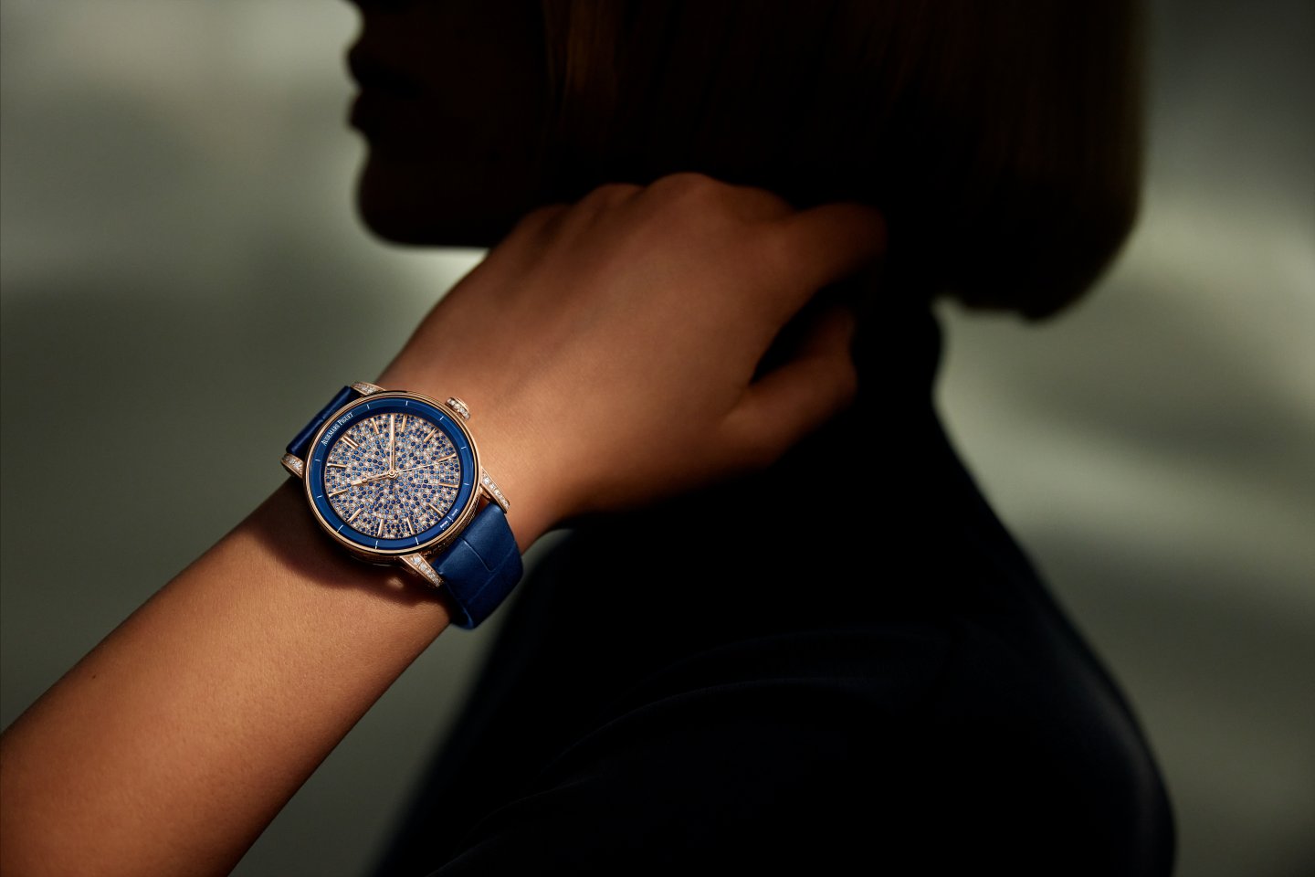 オーデマ ピゲ「CODE 11.59 バイ オーデマ ピゲ」コレクションに2つのフルジェムセットモデルが38mm径で登場