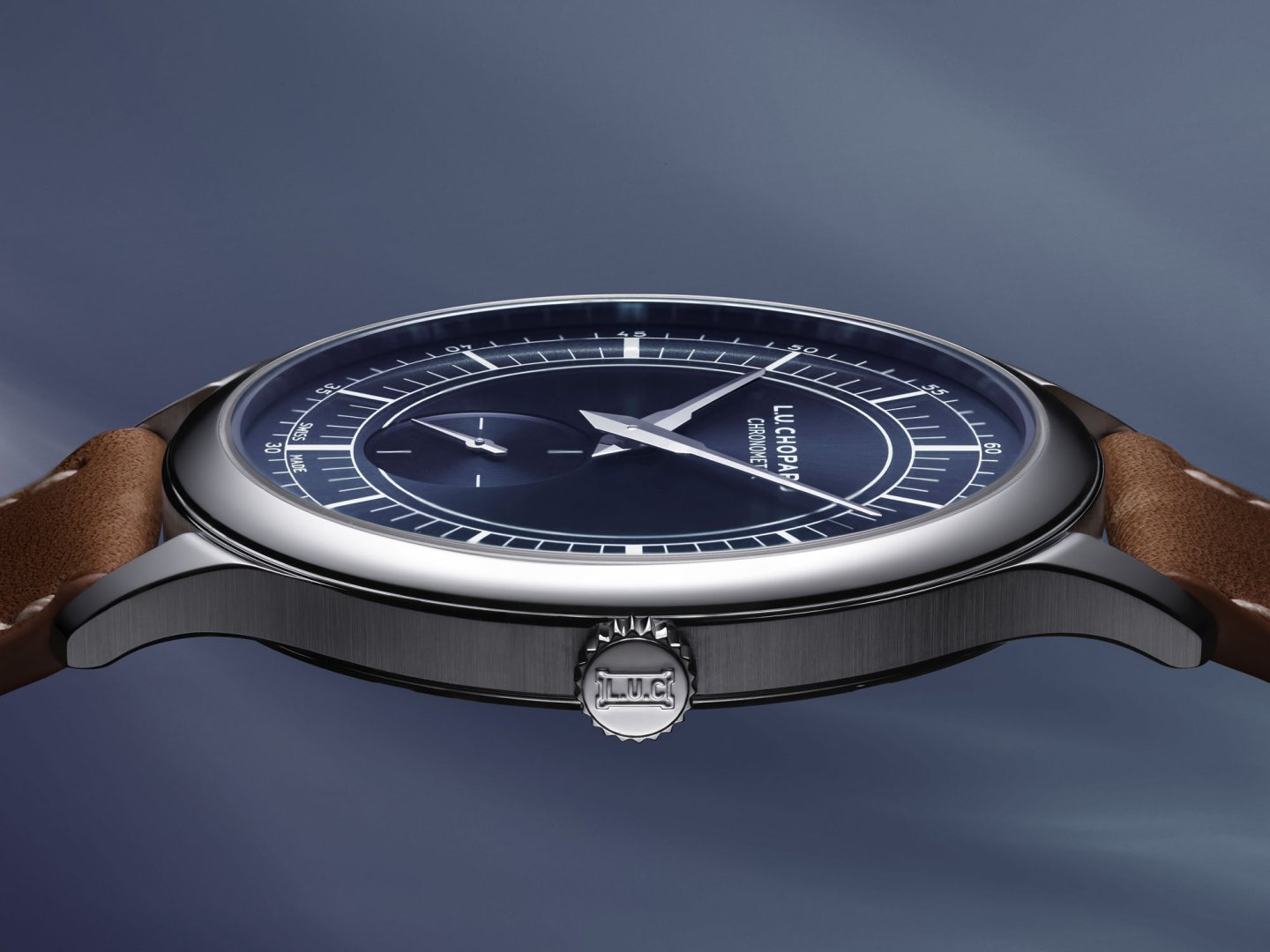 ショパール「L.U.C XPS プルシアンブルー」～クロノメーター精度を備える超薄型、フルリエのショパール マニュファクチュール設立30周年を記念するタイムピース