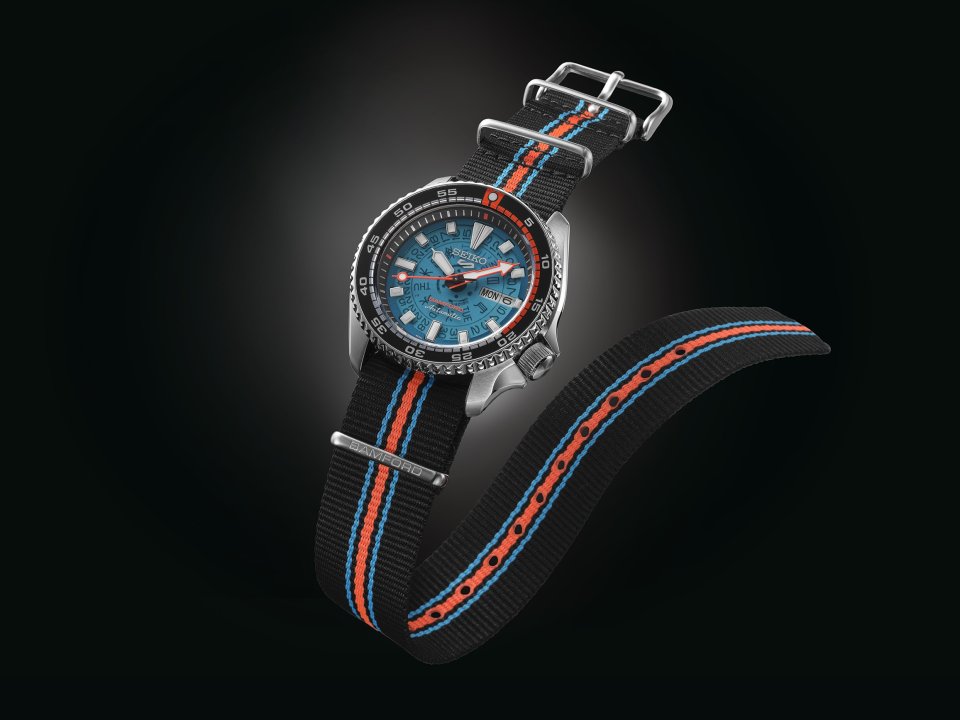 セイコー 5スポーツ＞より、ロンドンの高級カスタムウオッチ