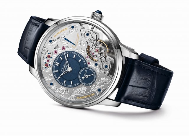 グラスヒュッテ・オリジナル2019新作「パノインバース・リミテッド・エディション」～魅力的に表現されたグラスヒュッテの時計製造技術