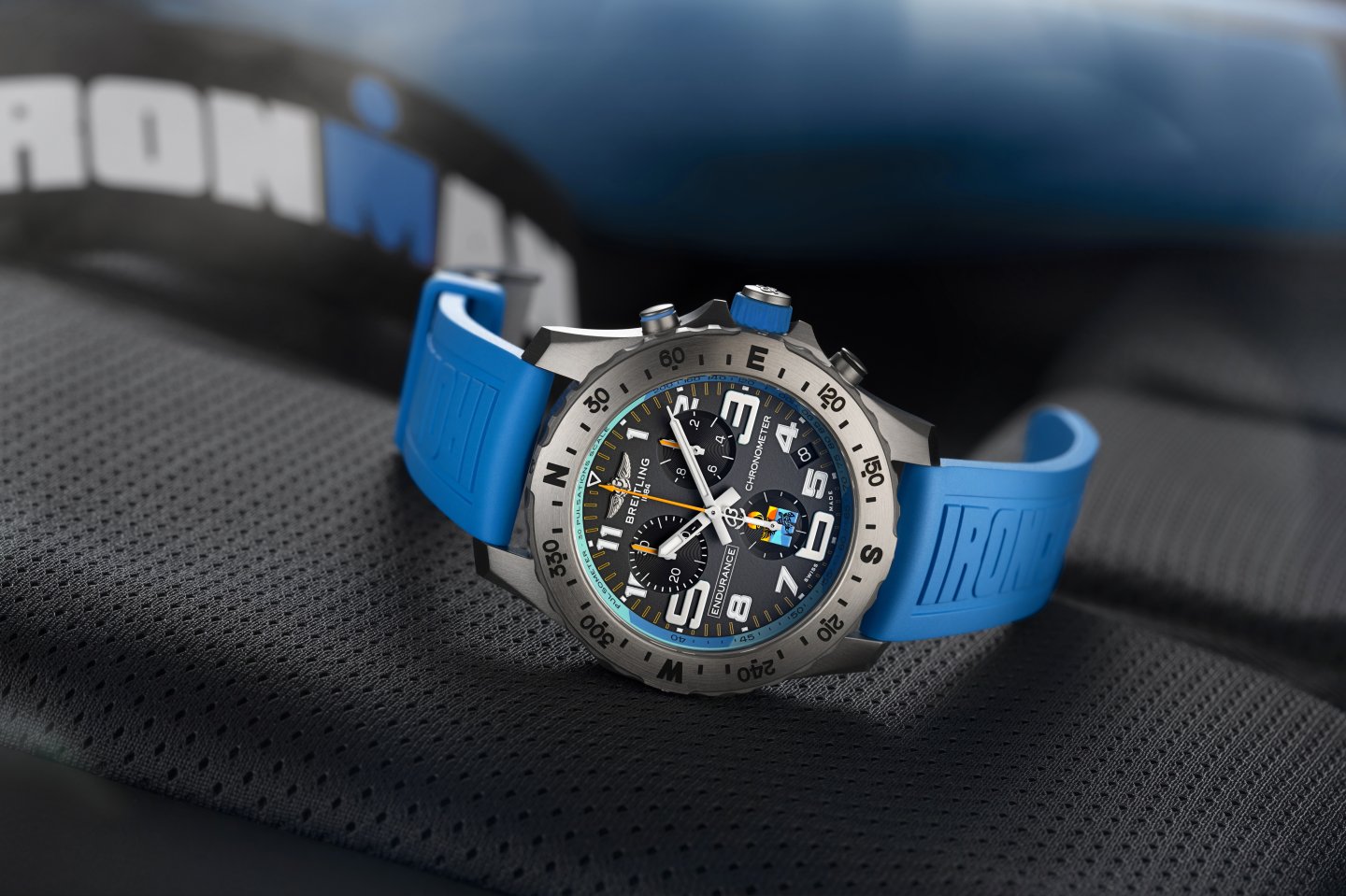 ブライトリング「Breitling 2025 IRONMAN® Endurance Proモデル」発表～ゴールを目指すアスリートのための時計