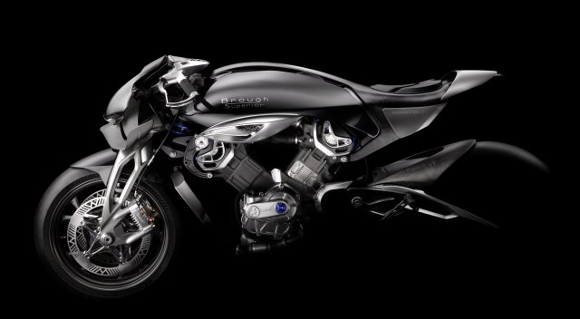 リシャール・ミルとオートバイの象徴的なメーカーであるブラフ・シューペリアブラフ・シューペリアが、サーキットに特化したユニークなバイク、RMB01を開発