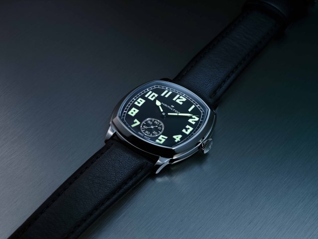 ハミルトンが 34mm＆30mm径の「クッション メカ」を発表～アールデコ時代からのインスピレーションを現代に合わせて再構築、実機画像付