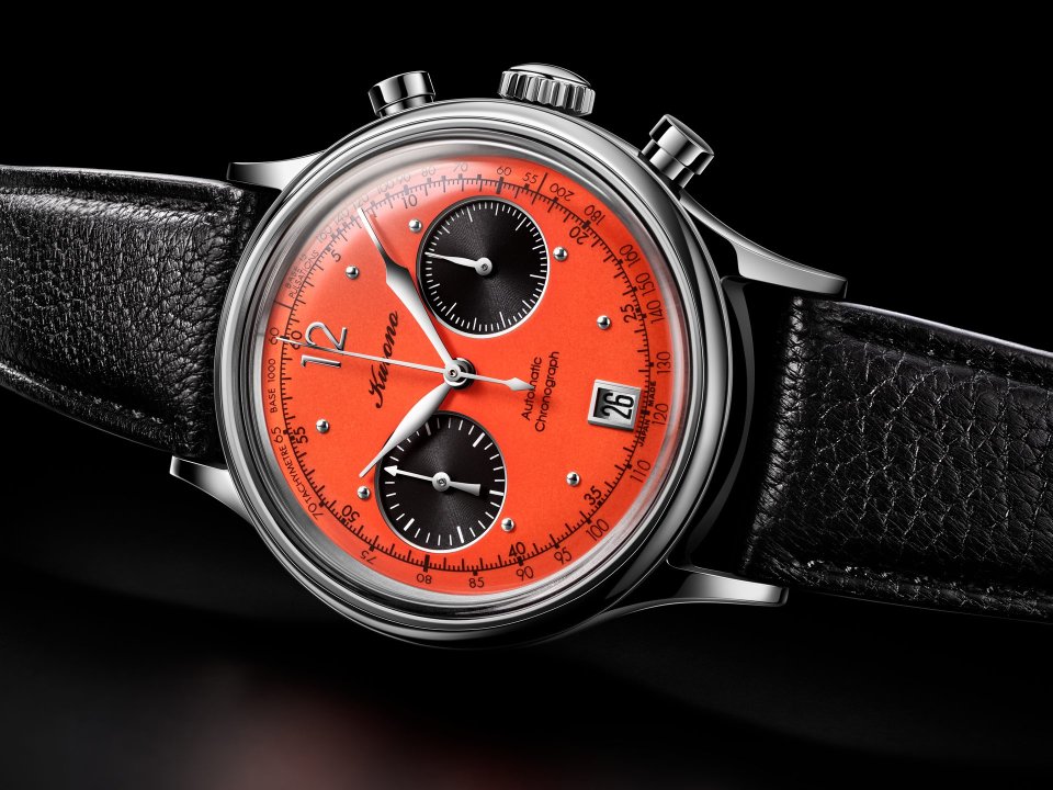 Kurono Tokyoが 新作「Kurono Vermilion Chronograph 'SHU:朱
