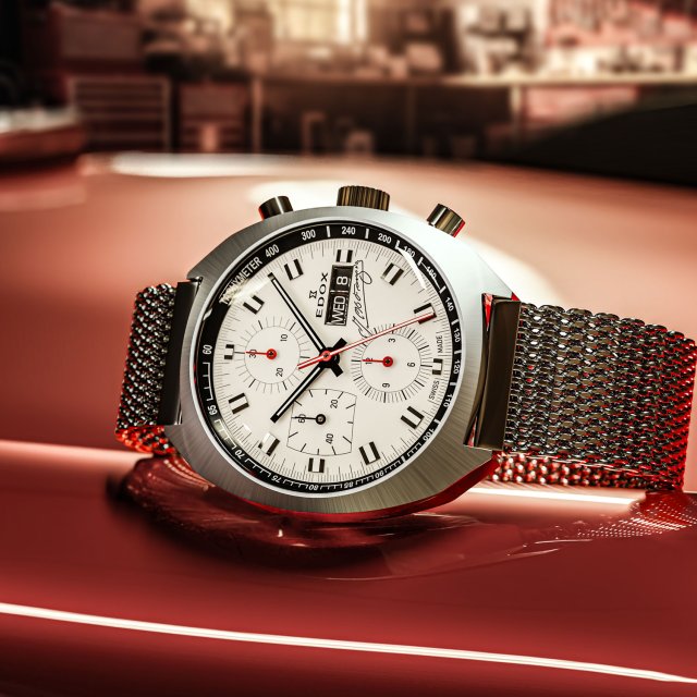 エドックスが伝説のF1レーサー、ファン・マヌエル・ファンジオの栄光を称える「クロノラリー スポーツマン クロノグラフ」の新作を発売